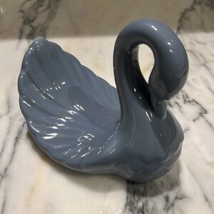 Blue Swan Ceramic Hand Towel Holder